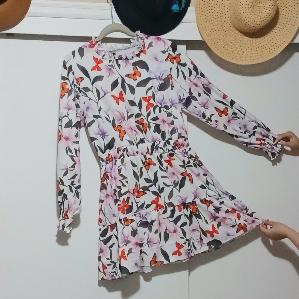Women's Fantasy Garden Butterfly Ruffle Dress Medium
